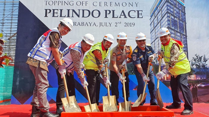 Wika Gedung dan Pelindo III Topping Off Pelindo Place Jatim - Bagian 1