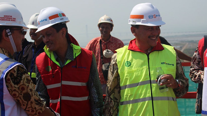 Wika Gedung dan Pelindo III Topping Off Pelindo Place Jatim - Bagian 3