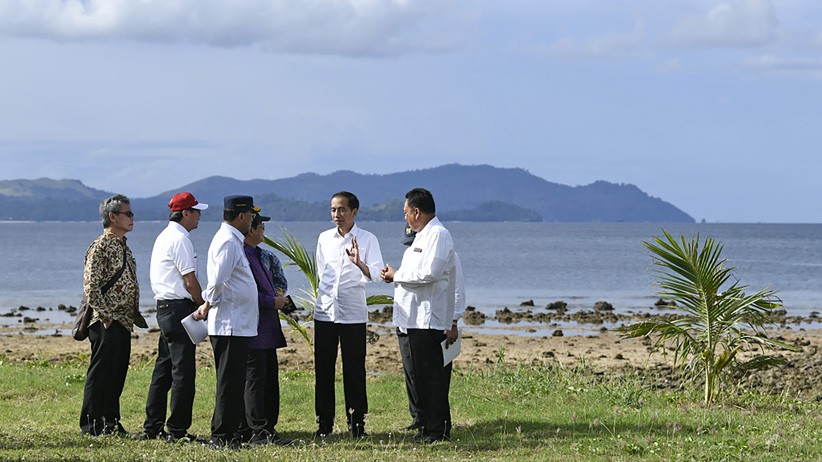 Presiden Jokowi Kunjungi Kawasan Ekonomi Khusus Tanjung Pulisan - Bagian 2
