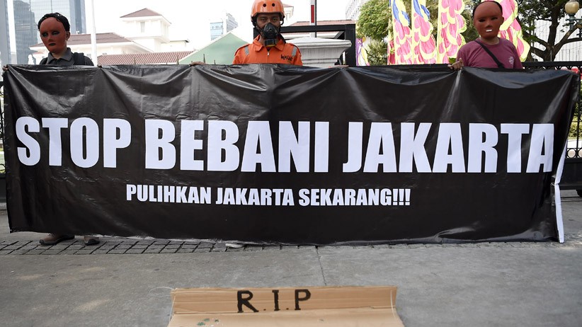 WALHI Tuntut Gubernur Anies Setop Reklamasi Jakarta - Bagian 1