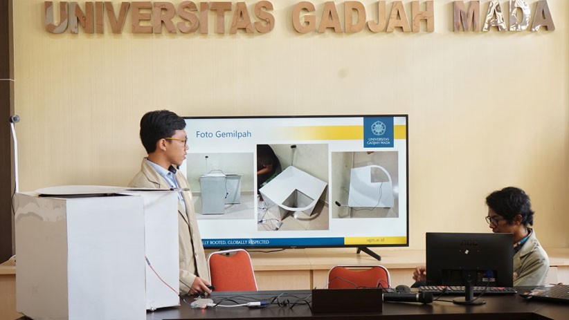 Mahasiswa UGM Kembangkan Mesin Pemilah Sampah Otomatis