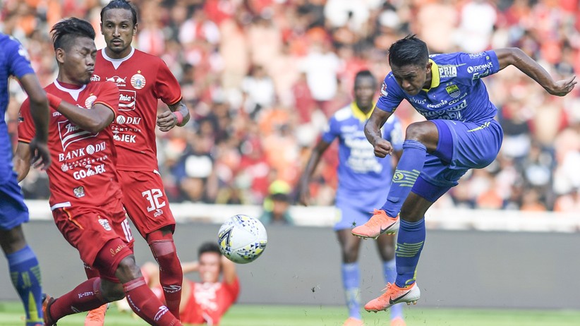 Laga Persija Vs Persib Berakhir Imbang 1-1 - Bagian 3