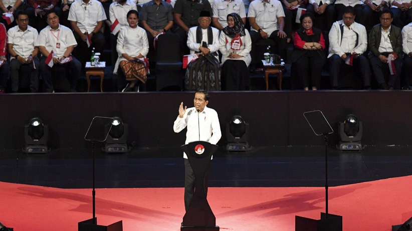 Foto-Foto Presiden Terpilih Jokowi Sampaikan Pidato Visi Indonesia - Bagian 3