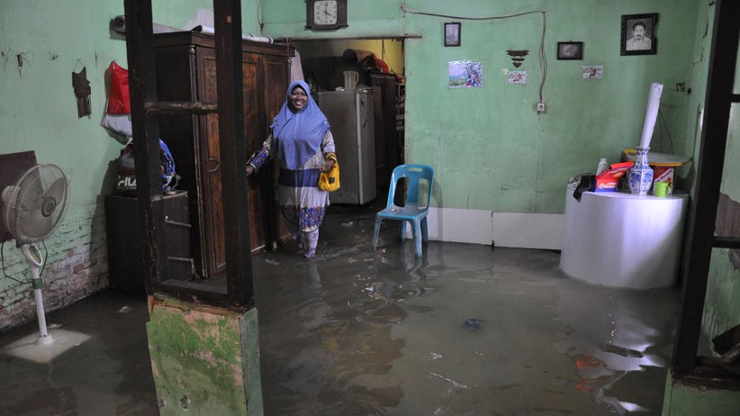 Pipa PDAM di Medan Bocor, Rumah Warga Terendam Air