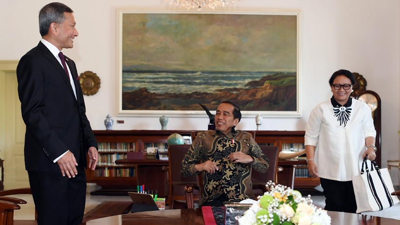 Presiden Jokowi Bertemu Menlu Singapura di Istana Bogor - Bagian 2