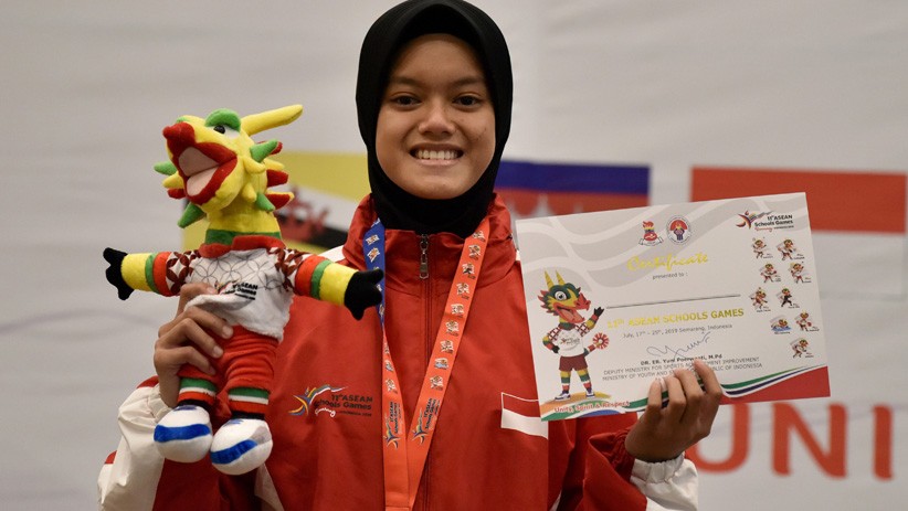 Kurnia Fatma Raih Emas Pencak Silat Putri ASEAN School Games 2019 - Bagian 2