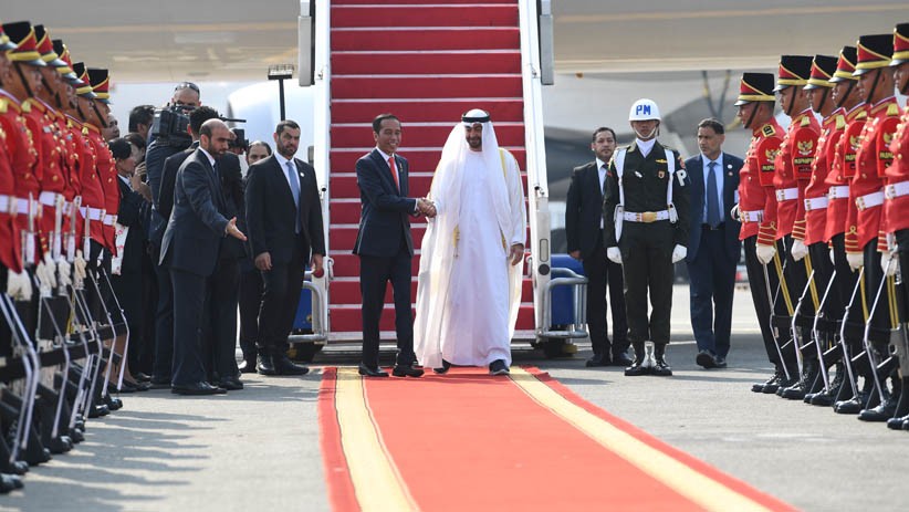 Tiba di RI, Putra Mahkota Abu Dhabi Diajak Presiden Jokowi ke Bundaran HI - Bagian 1