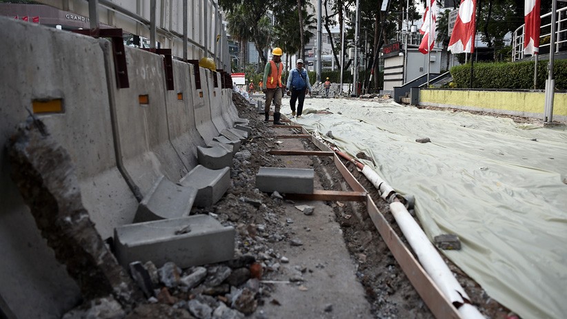 Percantik Wajah Ibu Kota, Pemprov DKI Revitalisasi Trotoar Jakarta - Bagian 3