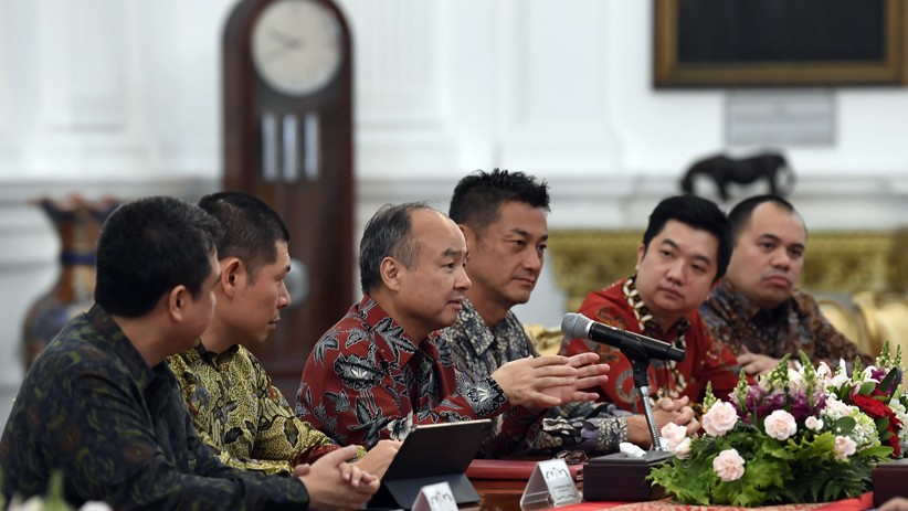 CEO Softbank, Grab dan Tokopedia Bertemu Presiden Jokowi Bahas Investasi - Bagian 2