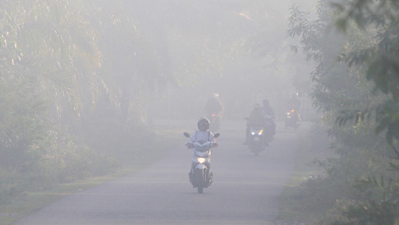 Kabut Asap Tebal Ganggu Aktivitas Warga Aceh Barat