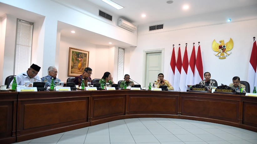 Presiden Jokowi Pimpin Rapat Terbatas Rencana Pemindahan Ibu Kota - Bagian 4