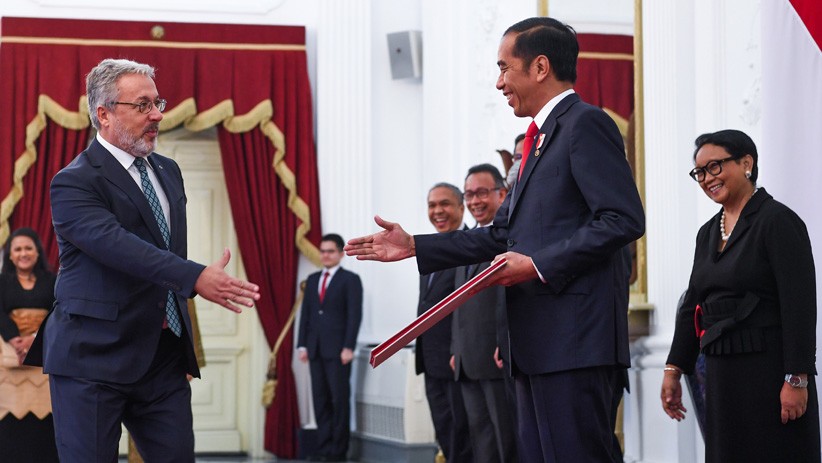 Jokowi Terima Surat Kepercayaan dari 12 Dubes LBBP Negara Sahabat - Bagian 1