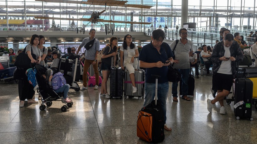 Suasana Bandara Hong Kong Kembali Dibuka usai Ditutup Demonstran - Bagian 2