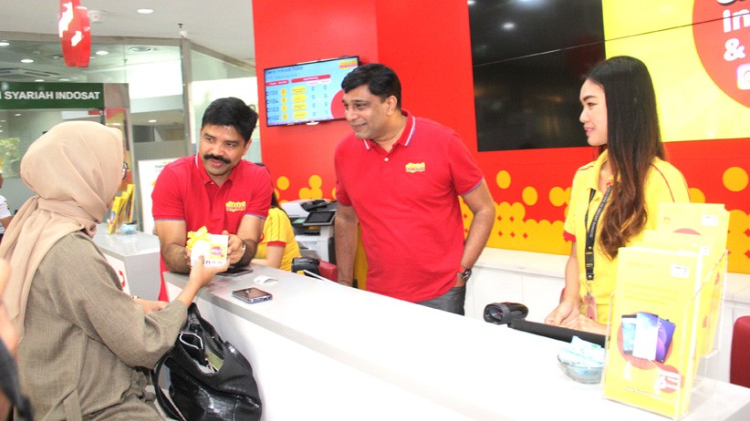 Indosat Ooredoo Peringati Hari Pelanggan Nasional - Bagian 1