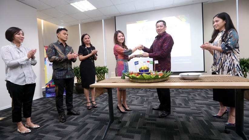 HT Resmikan MNC Travel Surabaya - Bagian 2