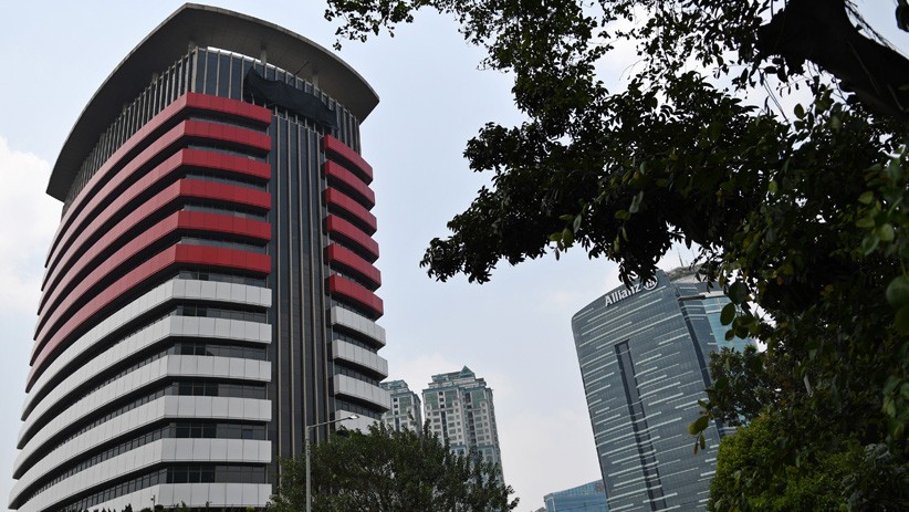 Penampakan Logo KPK di Gedung Merah Putih Ditutup Kain Hitam - Bagian 2