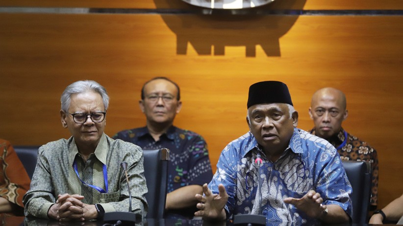 Mantan Pimpinan KPK Minta DPR Perkuat Pemberantasan Korupsi - Bagian 2