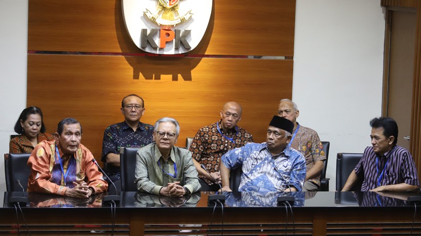 Mantan Pimpinan KPK Minta DPR Perkuat Pemberantasan Korupsi - Bagian 1