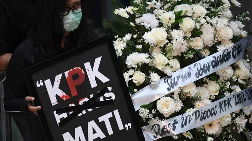 Wadah Pegawai Gelar Pemakaman KPK, Simbol Matinya Lembaga Antikorupsi - Bagian 3