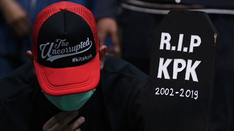 Wadah Pegawai Gelar Pemakaman KPK, Simbol Matinya Lembaga Antikorupsi - Bagian 1