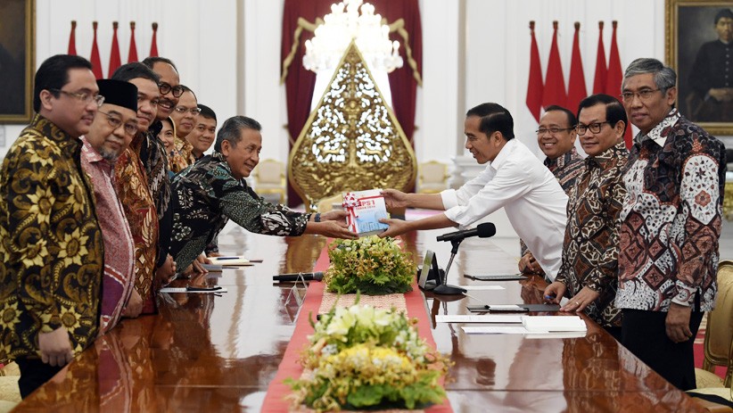 Presiden Jokowi Terima Laporan Hasil Pemeriksaan dari BPK - Bagian 2