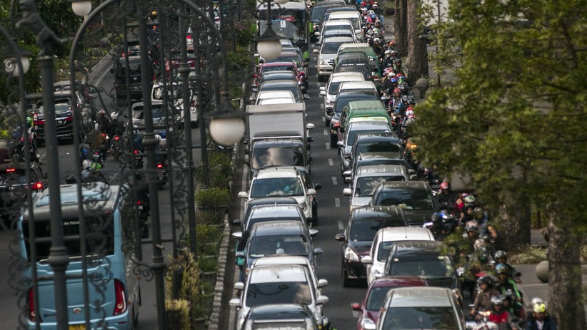 Bandung Kota Termacet di Indonesia, Begini Suasana saat Akhir Pekan - Bagian 2