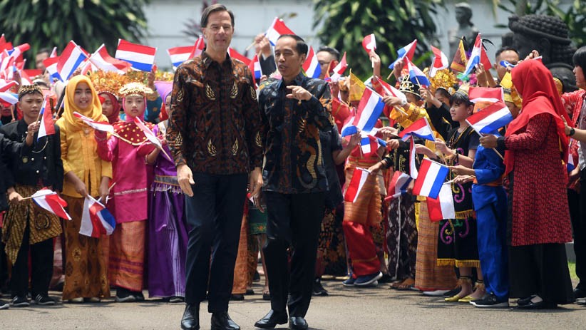 Bertemu Presiden Jokowi, PM Belanda Tanam Pohon Damar di Istana Bogor - Bagian 3