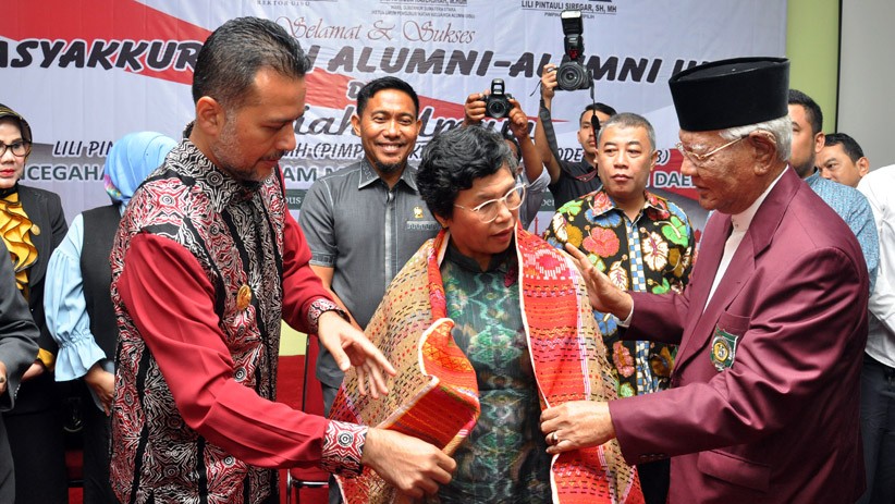 Terpilih Jadi Pimpinan KPK, Lili Pintauli Siregar Gelar Tasyakuran di Medan - Bagian 1