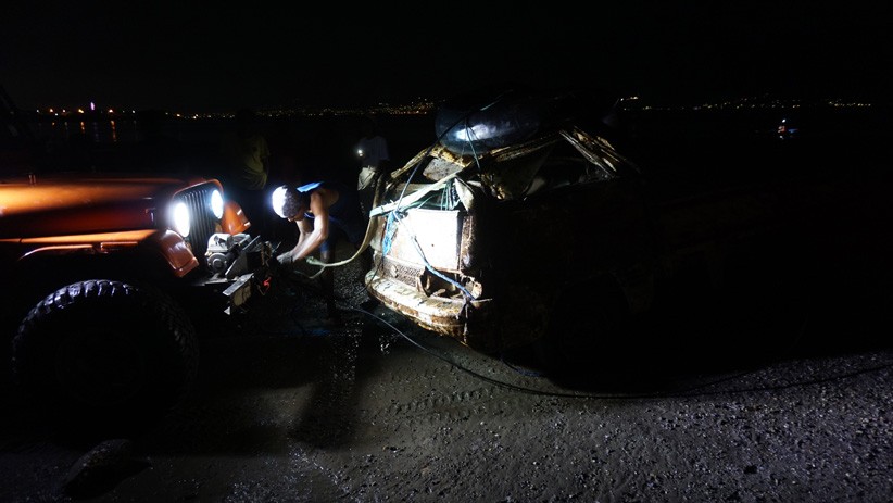 Hilang sejak 2018, Mobil Terseret Tsunami Palu Ditemukan di Pantai Tondo - Bagian 3