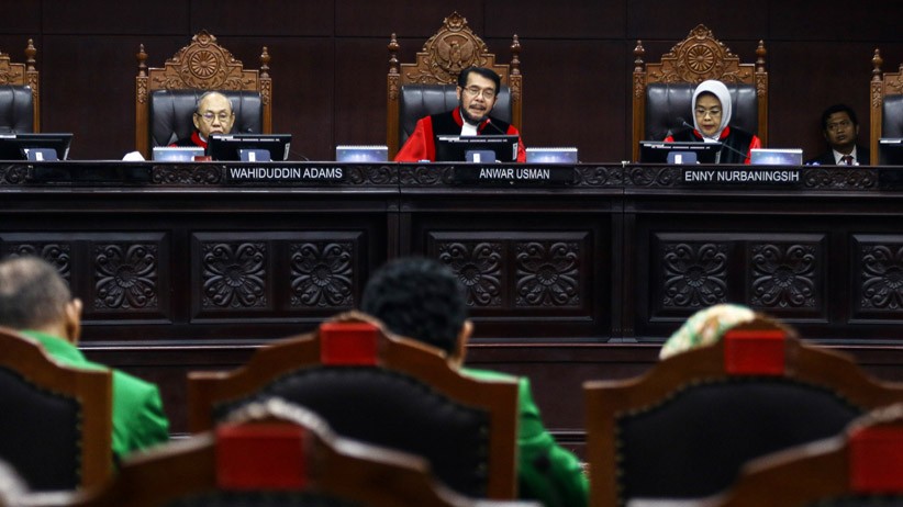 MK Gelar Sidang Pendahuluan Uji Formil UU KPK - Bagian 1
