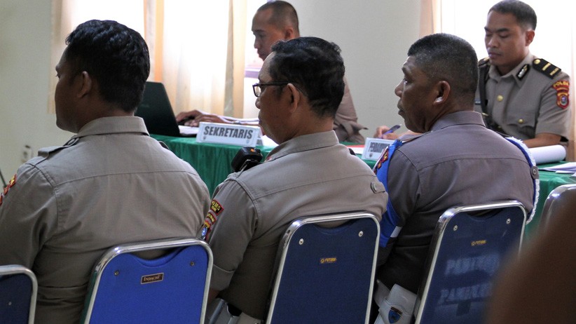 Diduga Langgar SOP saat Kawal Demo di Kendari, 6 Polisi Jalani Sidang Disiplin - Bagian 1