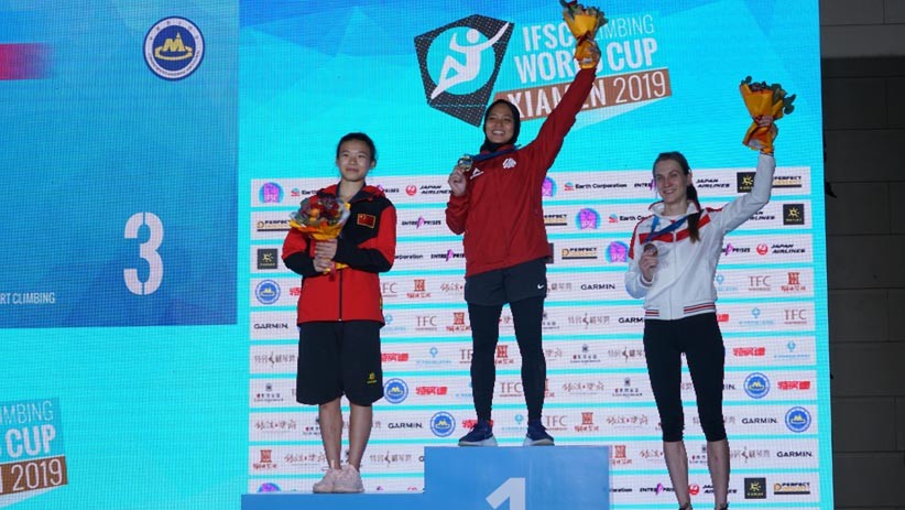 Tercepat di Dunia, Aries Susanti Rahayu Pecahkan Rekor Panjat Tebing - Bagian 2