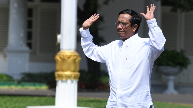 Jelang Pengumuman Menteri, Mahfud MD hingga Nadiem Makarim Tiba di Istana - Bagian 2