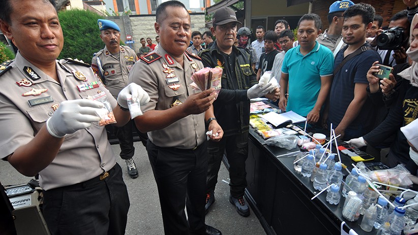 Polda Sulteng Gerebek Permukiman Warga Jadi Sarang Narkoba di Palu - Bagian 2