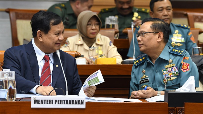 Foto-Foto Menhan Prabowo Ikuti Raker Perdana bersama Komisi I DPR - Bagian 3