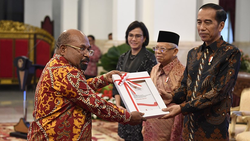 Presiden Jokowi Serahkan DIPA 2020 di Istana Negara - Bagian 2