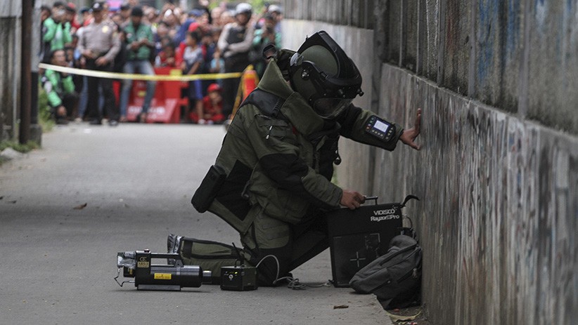 Polisi Amankan Tas Mencurigakan di Jalan Kartini Depok - Bagian 1