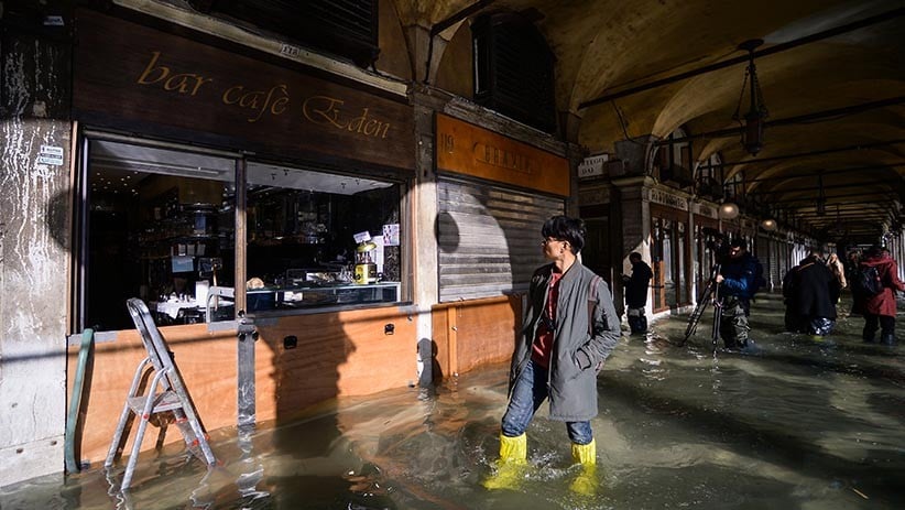 Foto-Foto Kota Venesia Terendam Banjir, Kerugian hingga Jutaan Euro - Bagian 3