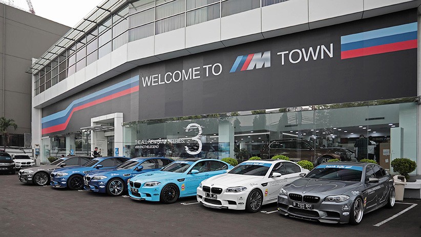 Pemilik BMW M Gelar Touring Bersama sambil Promosi Pariwisata Indonesia - Bagian 2
