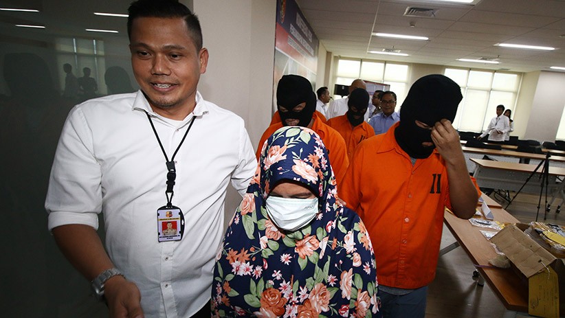 Bareskrim Polri Tangkap 7 Nelayan Gunakan Bom Ikan, 8.295 Detonator Diamankan - Bagian 2