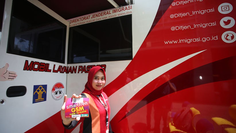 Smartfren Dukung Pelayanan Paspor Keliling - Bagian 3
