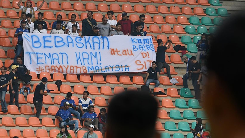 Aksi Tuntut Pembebasan Suporter Timnas Indonesia yang Ditahan Polisi Malaysia - Bagian 2