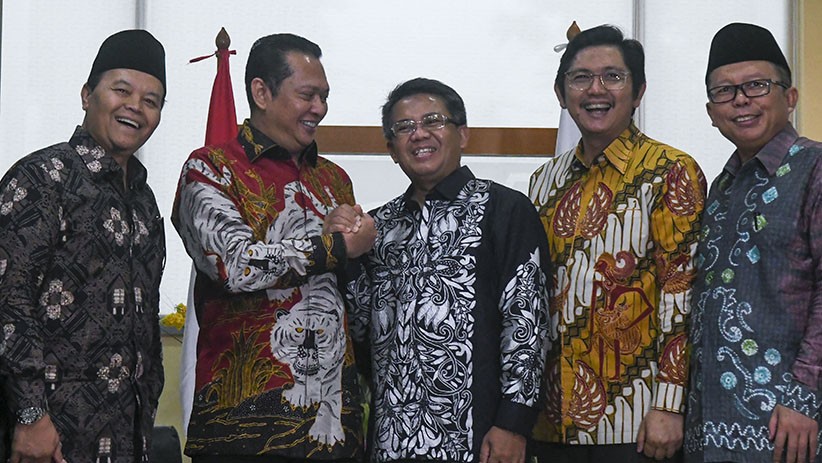 Pimpinan MPR Bertemu Petinggi PKS Bahas Wacana Amandemen UUD 45 - Bagian 1