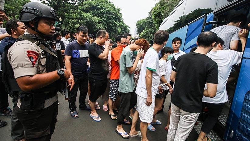 Antisipasi Virus Korona, Bupati Larang TKA China Masuk ke Lahat