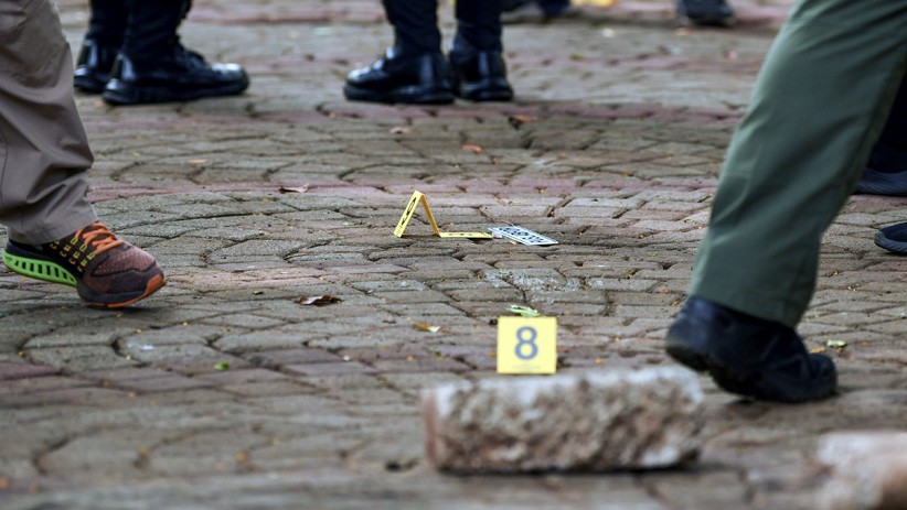 Tim Labfor Mabes Polri Kumpulan Barang Bukti Ledakan di Monas - Bagian 5