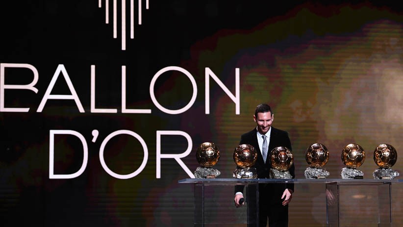 Foto-Foto Lionel Messi Raih Trofi Ballon d'Or ke-6 - Bagian 2