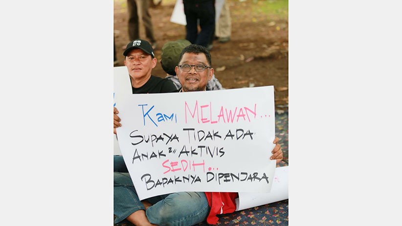 Aksi Ratusan Buruh Pelabuhan Tolak Kriminalisasi Rio Wijaya - Bagian 3