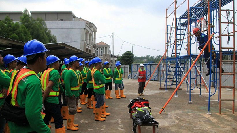 Tingkatkan Keahlian, ARAI dan WEGE Gelar Sertifikasi Tenaga Kerja Bangunan - Bagian 3