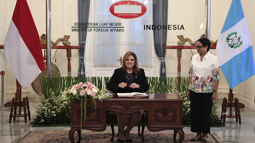 Perkuat Hubungan Bilateral, Menteri Retno Bertemu Menlu Guatemala - Bagian 3