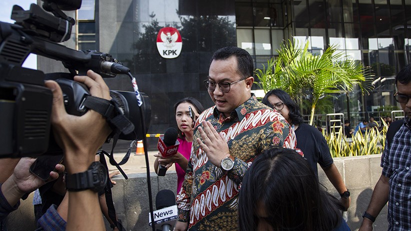 Kasus Suap Distribusi Gula, KPK Periksa Komisaris Utama PTPN III - Bagian 2